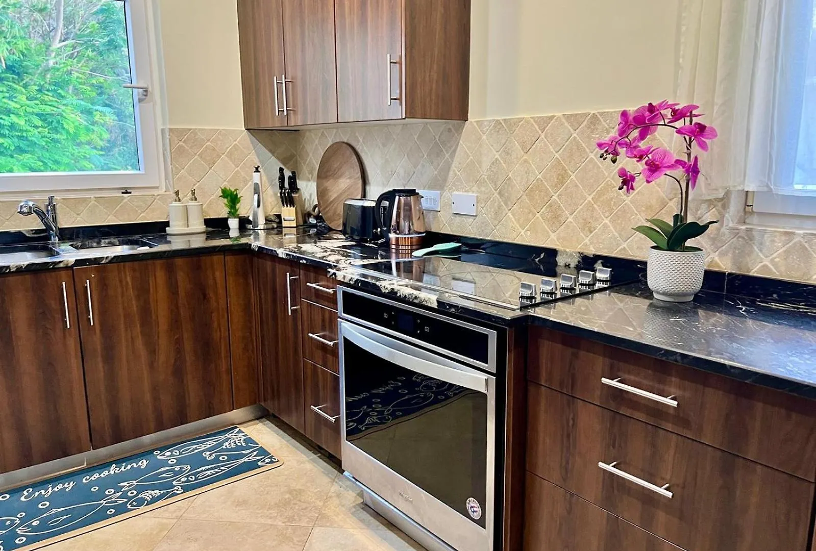 Paradise Townhome On Mullins Beach Saint Peter Barbados